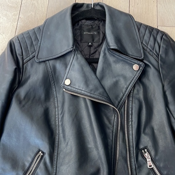 Women’s Leather Jacket - Picture 2 of 4